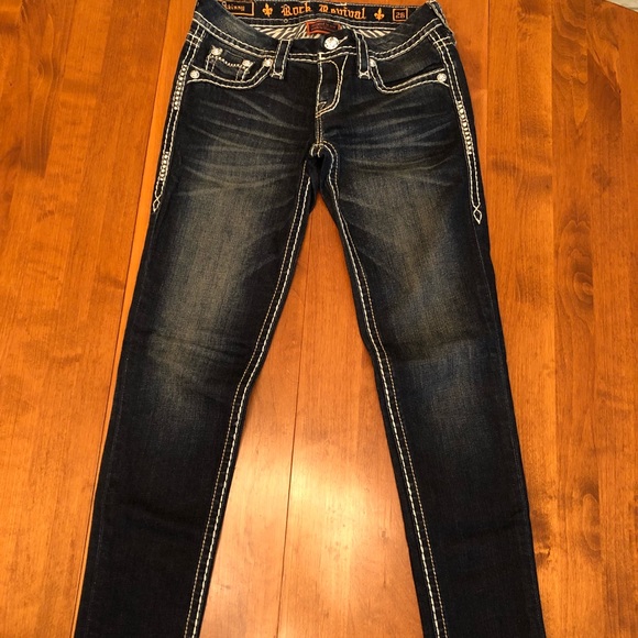 Rock Revival Skinny Jeans! - Picture 3 of 7